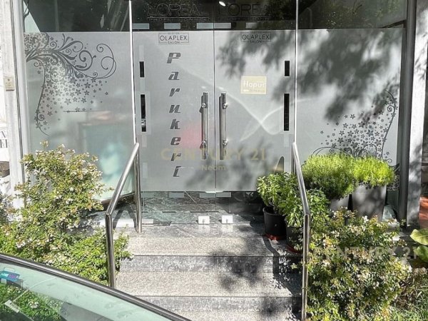 Tirane, shitet ambjent biznesi Kati 0, 38 m² 210.000 € (Qender Neom102323)