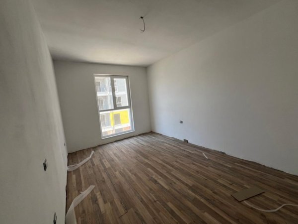 Tirane, shitet apartament 2+1+Ballkon Kati 2, 125 m² 119.520 € (Univers City)