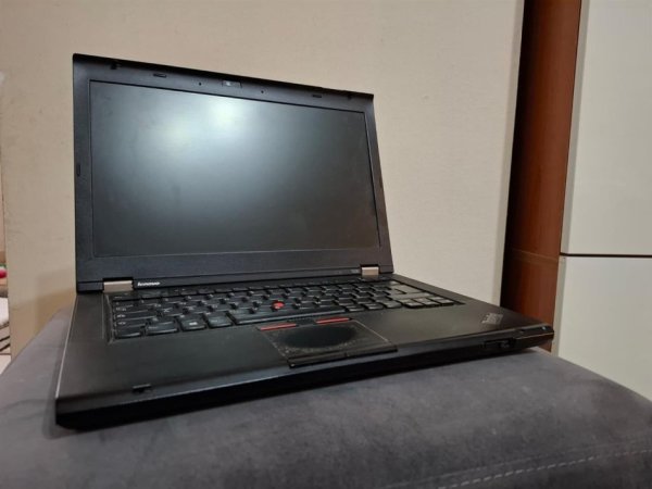 Tirane, shes Laptop Lenovo Thinkpad T430 90 Euro