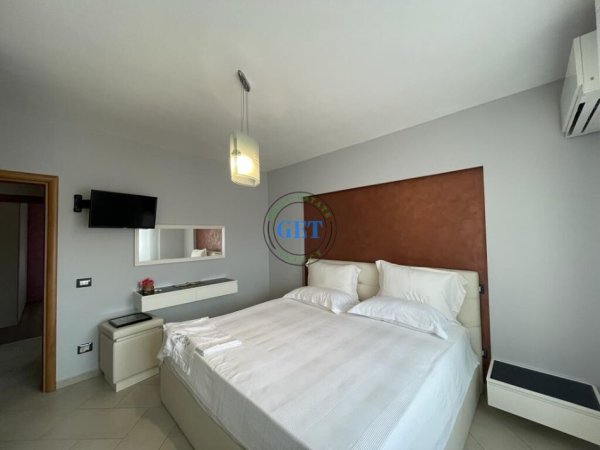 Durres, jepet me qera apartament 2+1 Kati 6, 120 m² 650 € (Vollga)