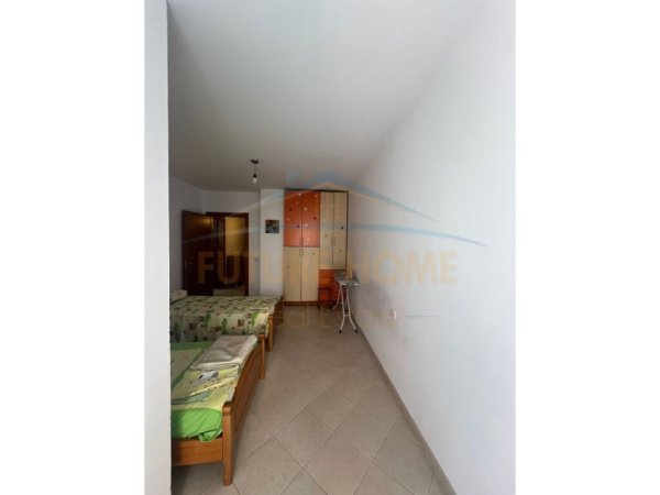 Tirane, jepet me qera apartament 2+1+Ballkon Kati 3, 112 m² 700 € (DON BOSKO PRANE BAR FAMED)