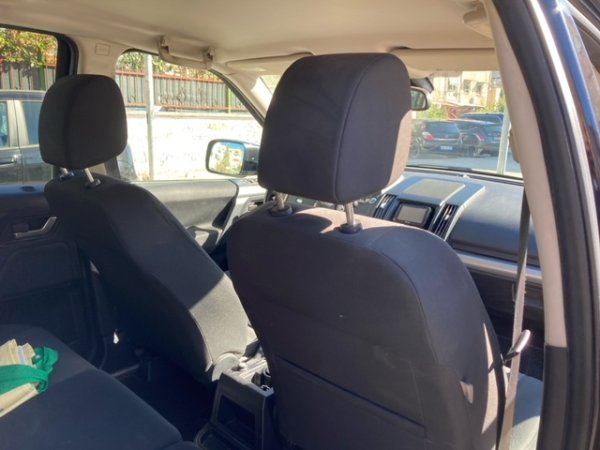 Tirane, shes SUV | Fuoristrad | Xhip Land Rover Freelander2 SD4S Nafte, e zeze automatik Kondicioner 195.000 km 7.500 €