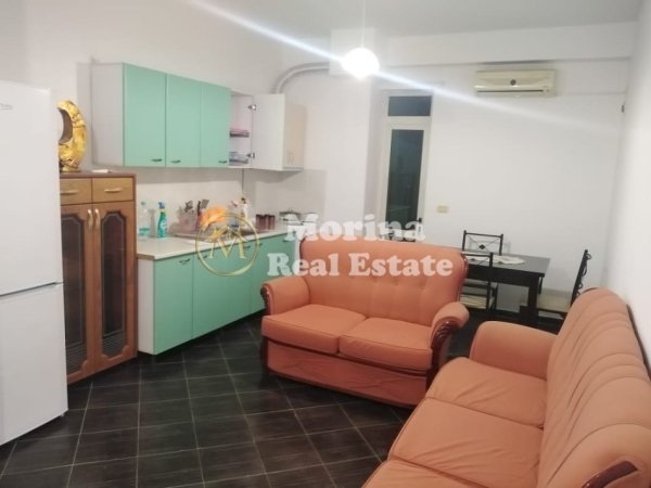 Tirane, jepet me qera apartament 1+1 Kati 8, 60 m² 500 € (Rruga Medreseja)