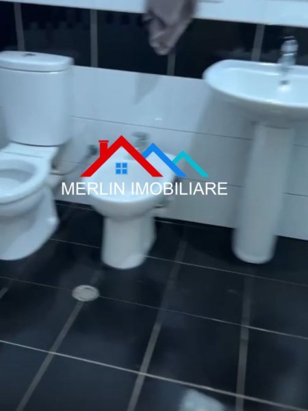 Tirane, jepet me qera apartament 1+1+Ballkon Kati 8, 92 m² 350 € (Milto Sotir Gura,ASTIR)