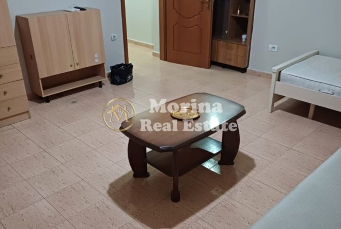 Tirane, jepet me qera apartament 2+1 Kati 2, 85 m² 700 € (Sheshi Willson)