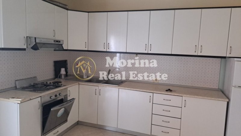 Tirane, jepet me qera apartament 2+1 Kati 8, 97 m² 550 € (Pazari i Ri)