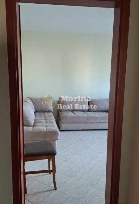 Tirane, jepet me qera apartament 2+1 Kati 8, 97 m² 550 € (Pazari i Ri)