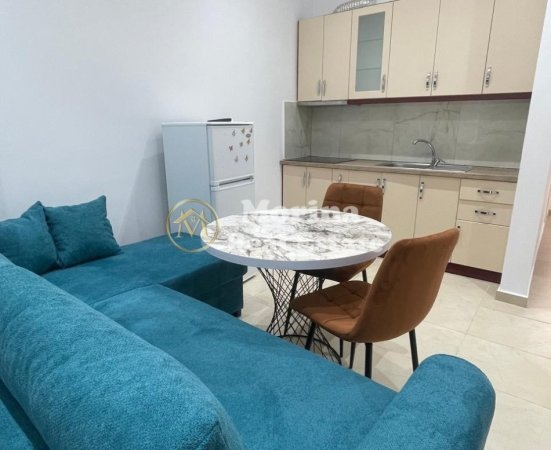 Tirane, jepet me qera apartament 1+1 Kati 1, 55 m² 420 € (Qytet Studenti)