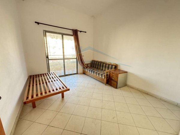 Tirane, shitet apartament 2+1 Kati 1, 119 m² 125.000 € (UNAZA E RE)