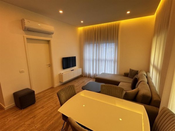 Tirane, shitet apartament 1+1+Ballkon Kati 1, 61 m² 115.000 € (ALI DEMI)
