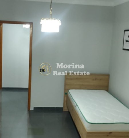 Tirane, jepet me qera apartament duplex 2+1 Kati 2, 130 m² 600 € (Rruga Fortuzi)