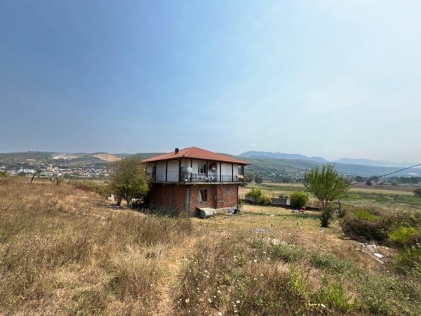 Kruje, shitet shtepi 4+1+Ballkon Kati 2, 84 m² 80.000 € (Borizane, Kruje)