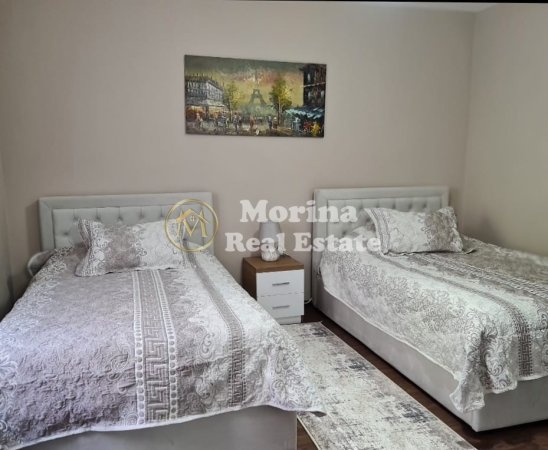 Tirane, jepet me qera shtepi 2+1 Kati 1, 125 m² 700 € (Rruga e Dibres)