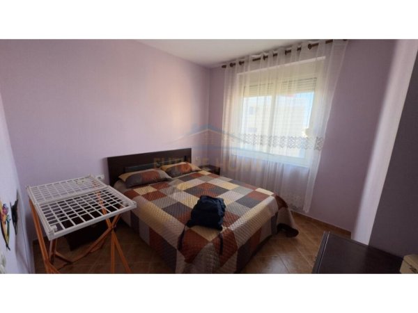 Tirane, jepet me qera apartament 2+1 Kati 4, 90 m² 450 € (Prane Viles L, Unaza e Re)