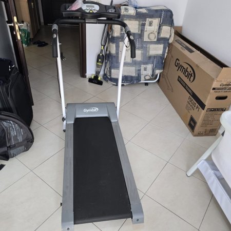 Fier, shes Shitet Piste vrapimi vetem 1 muaj e perdorur 35.000 €