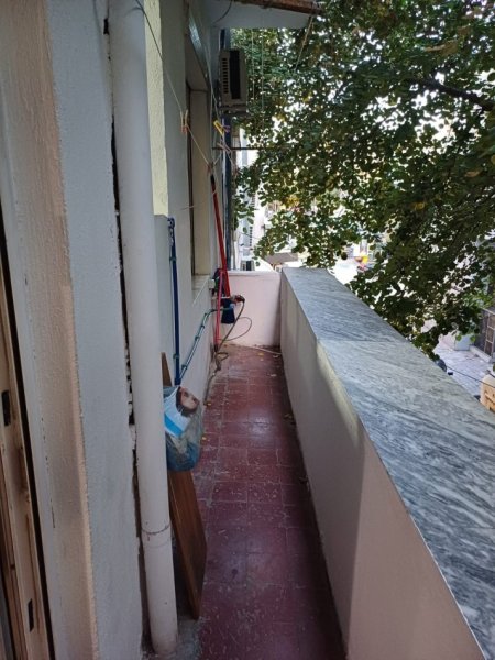 Tirane, jepet me qera apartament 2+1+Ballkon Kati 2, 70 m² 700 € (Sheshi Wilson)