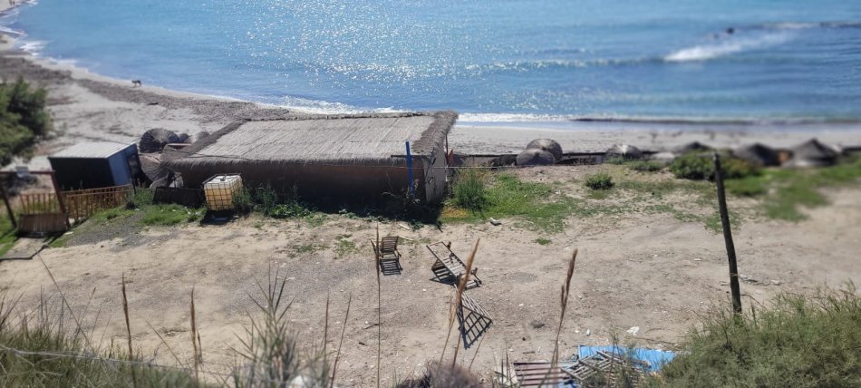 Durres, shitet truall ne bregdet , 1.600 m²  (Currila)