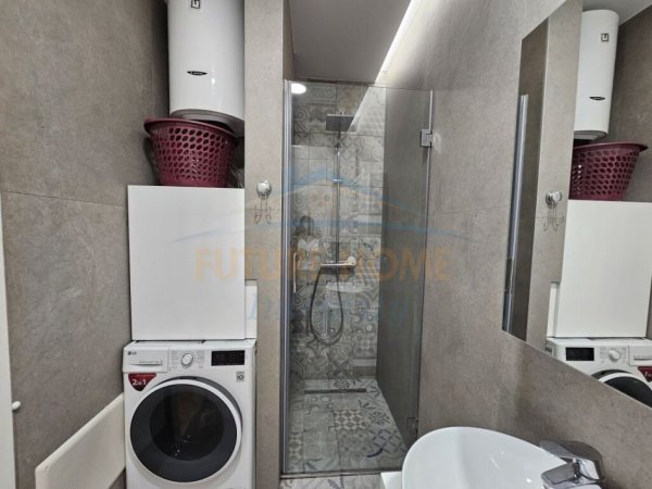 Tirane, jepet me qera apartament 2+1 Kati 3, 128 m² 1.200 € (Kompleksi Delijorgji)