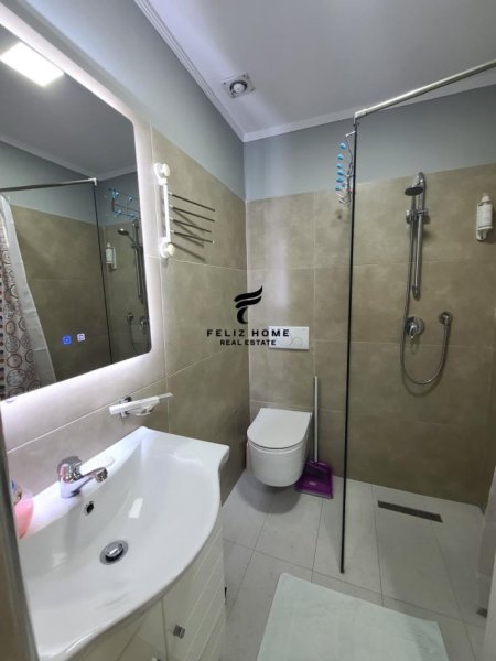 Tirane, shitet apartament 5+1 Kati 9, 340 m² 1.350.000 € (RRUGA E KAVAJES)