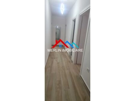 Tirane, jepet me qera apartament 2+1+Ballkon Kati 4, 103 m² 700 € (XHANFIZE KEKO,PORCELAN)