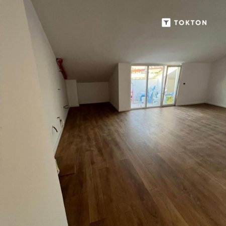 Shitet, Papafingo 2+1 Kati 6, 144 m² 120.000 € (Fresku) TT 183