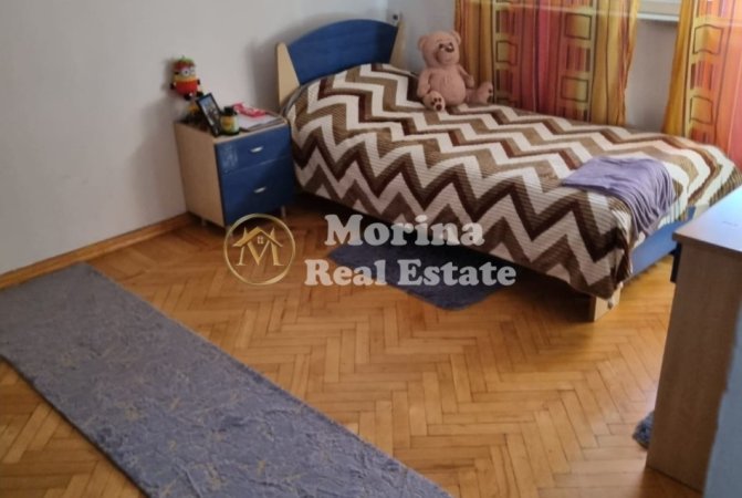 Tirane, jepet me qera apartament 2+1 Kati 5, 78 m² 500 € (Rruga Myslym Shyri)