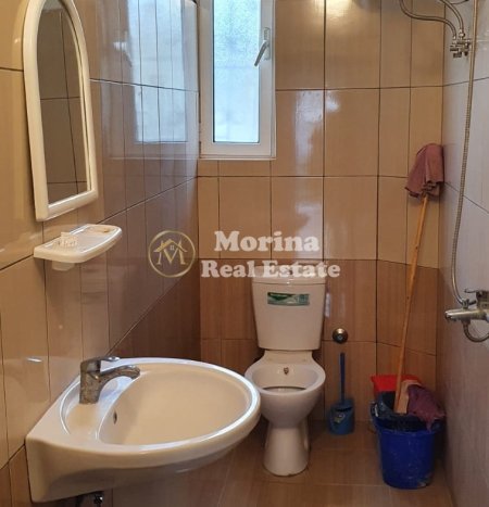Tirane, jepet me qera shtepi 1+1 Kati 1, 83 m² 400 € (Rruga Jordan Misja)