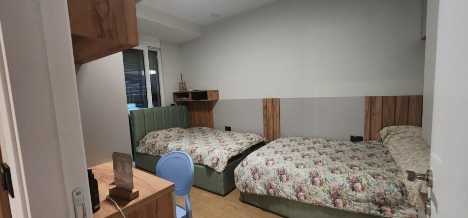 Tirane, shitet apartament 2+1 Kati 0, 97 m² 135.000 € (Prane Komisariatit nr. 4, Tirane)