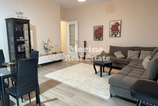 Tirane, jepet me qera apartament 2+1 Kati 2, 100 m² 650 € (Liqeni Thate)