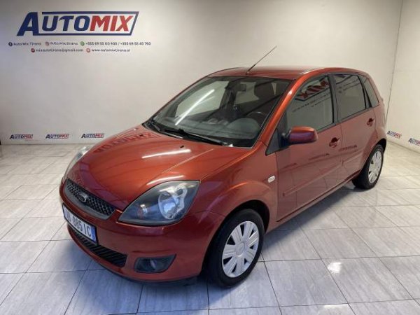 Tirane, shes makine Ford FIESTA Viti 2008, 3.800 Euro