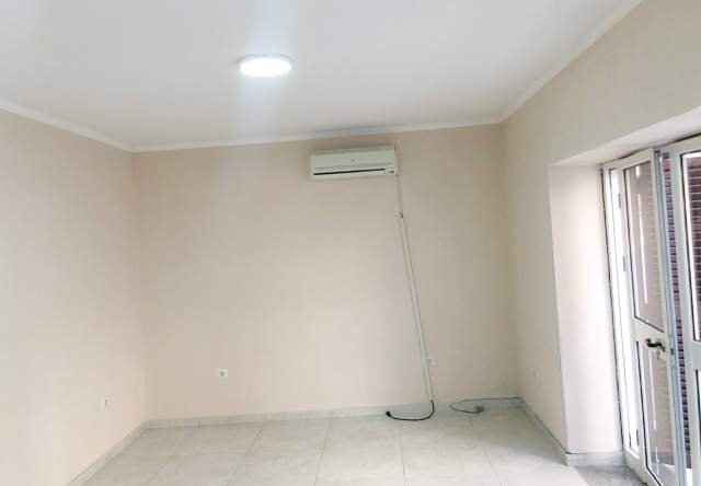 Tirane, shitet ambjent biznesi Kati 0, 91 m² 118.000