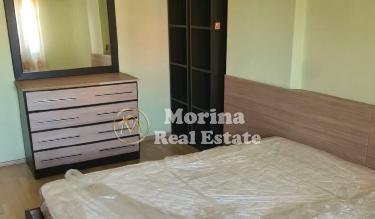 Tirane, jepet me qera apartament 2+1 Kati 5, 106 m² 700 € (Komuna Parisit)