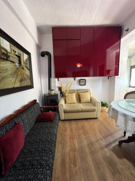 Tirane, jepet me qera apartament 2+1+Aneks+Ballkon Kati 2, 105 m² 600 € (STADIUMI DINAMO)