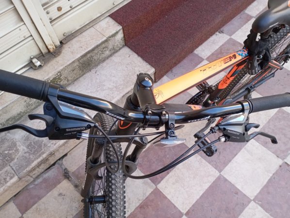 Tirane, shes biciklete per meshkuj Biçiklete Totem 29 Inch portokalli 250 €