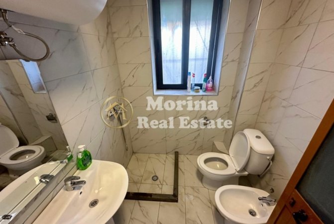 Tirane, jepet me qera garsonier Kati 1, 45 m² 400 € (Ali Demi)