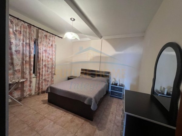 Tirane, jepet me qera apartament 1+1 Kati 5, 76 m² 550 € (Bllok)