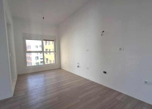 Tirane, shitet apartament 1+1 Kati 3, 67 m² 93.000 € (Ali dem)