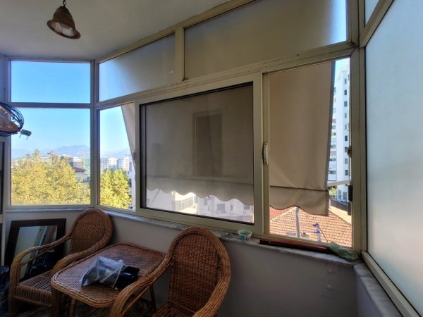 Tirane, jepet me qera apartament 2+1+Ballkon Kati 6, 95 m² 550 € (Bulevardi Zogu I)