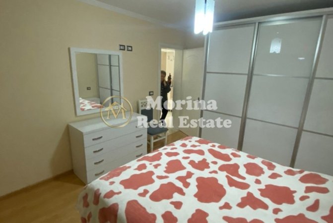 Tirane, jepet me qera apartament 2+1 Kati 3, 90 m² 600 € (Xhamllik)