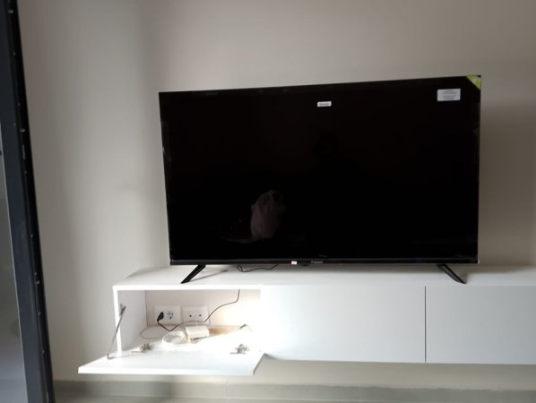 Tirane, jepet me qera apartament 1+1+Ballkon Kati 2, 65 m² 600 € (Kopshti Botanik)