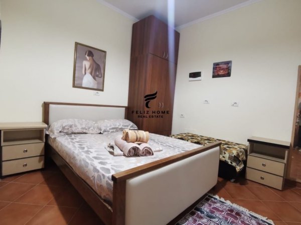 Tirane, jepet me qera garsonier 1+1 Kati 1, 37 m² 370 € (BULEVARDI I RI)
