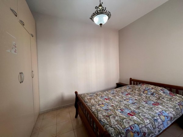 Tirane, jepet me qera apartament 2+1+Ballkon Kati 6, 95 m² 600 € (Bulevardi Zogu i Parë)