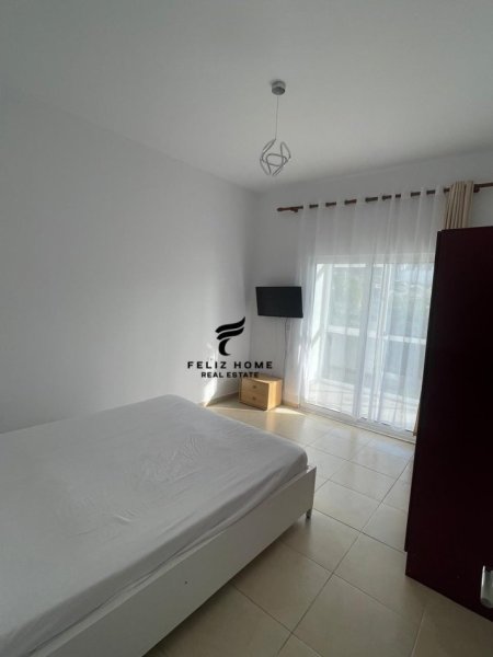 Tirane, jepet me qera apartament 1+1+Ballkon Kati 1, 60 m² 400 € (VILAT GJERMANE)