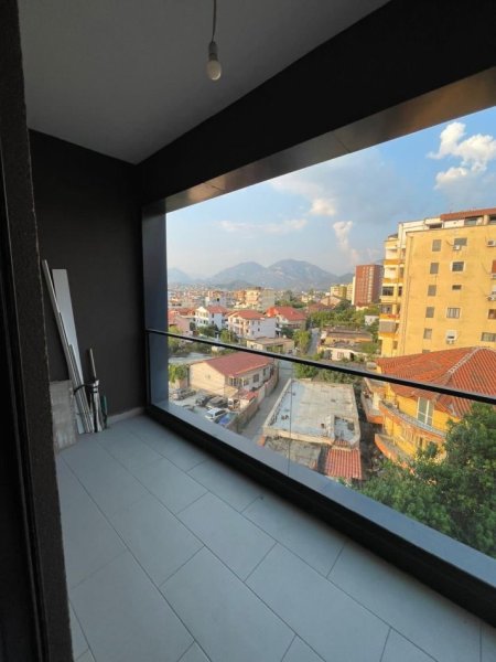 Tirane, shitet apartament 1+1 Kati 4, 71 m² 112.800 € ((SHITET APARTAMENT 1+1 SPITAL AMERIKAN 2))