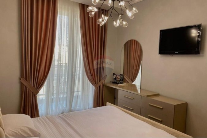 Tirane, jepet me qera apartament 1+1+Ballkon Kati 4, 64 m² (21 dhejtori,prane supermarket joena)