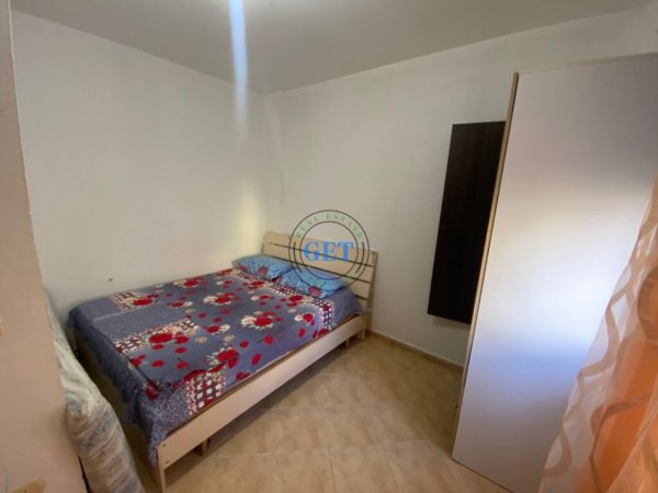 Durres, jepet me qera apartament 1+1 Kati 3, 75 m² 250 € (Plazh Hekurudha)