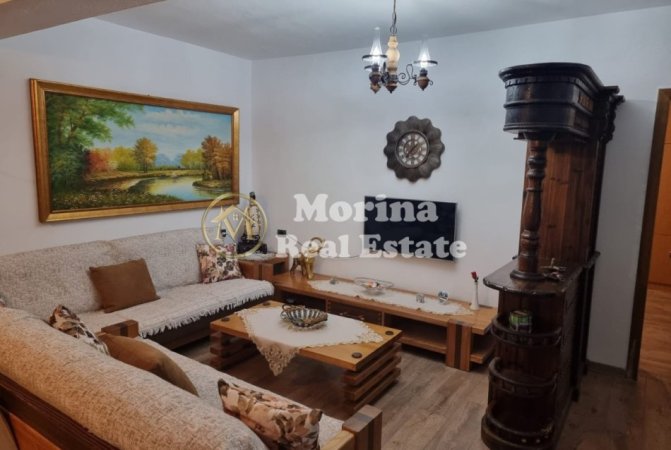 Tirane, jepet me qera shtepi 1+1 Kati 1, 80 m² 450 € (Rruga Dibres-Shkolla Bajram Curri)