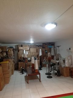 Tirane, OKAZION!! SHITJE MAGAZINE MBI 1000 PRODUKTE 15.000 Euro (Rr. Petro Krocari)