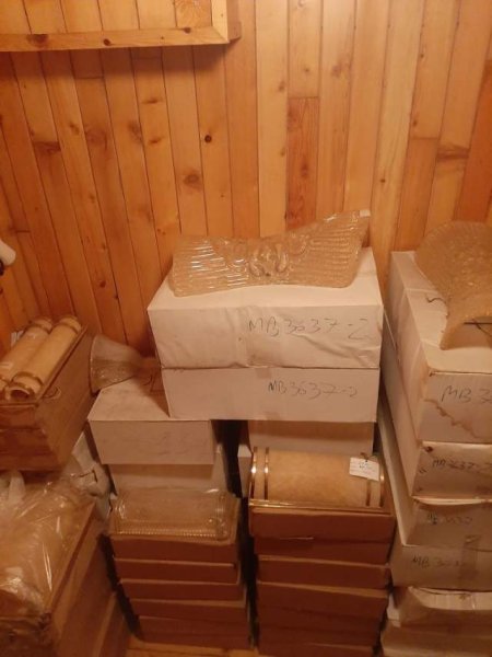 Tirane, OKAZION!! SHITJE MAGAZINE MBI 1000 PRODUKTE 15.000 Euro (Rr. Petro Krocari)
