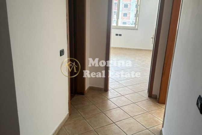 Tirane, jepet me qera apartament 1+1 Kati 4, 60 m² 450 € (Vasil Shanto)